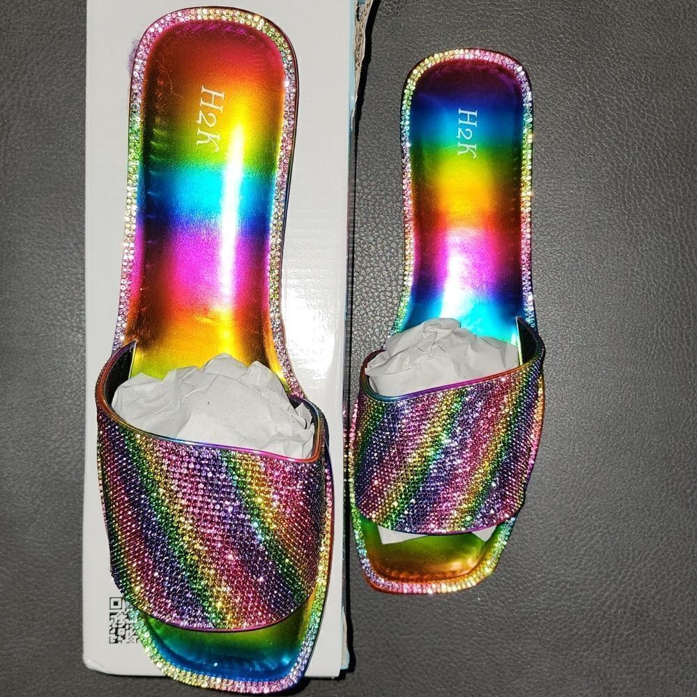 H2k bling rainbow slides 
